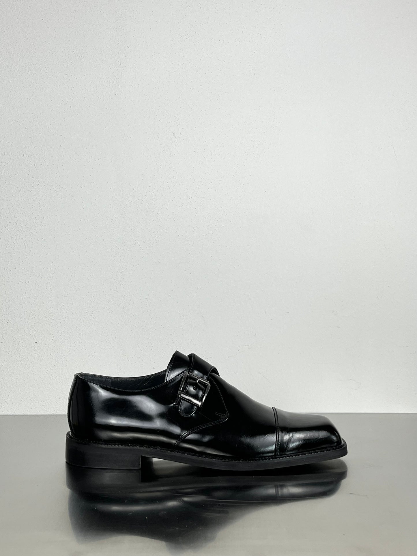 Single Monk No. 1 / Nero Lucido