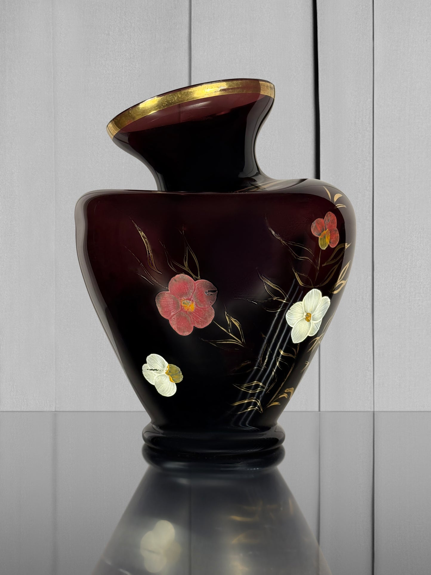 Assymetric Hydria with flowers