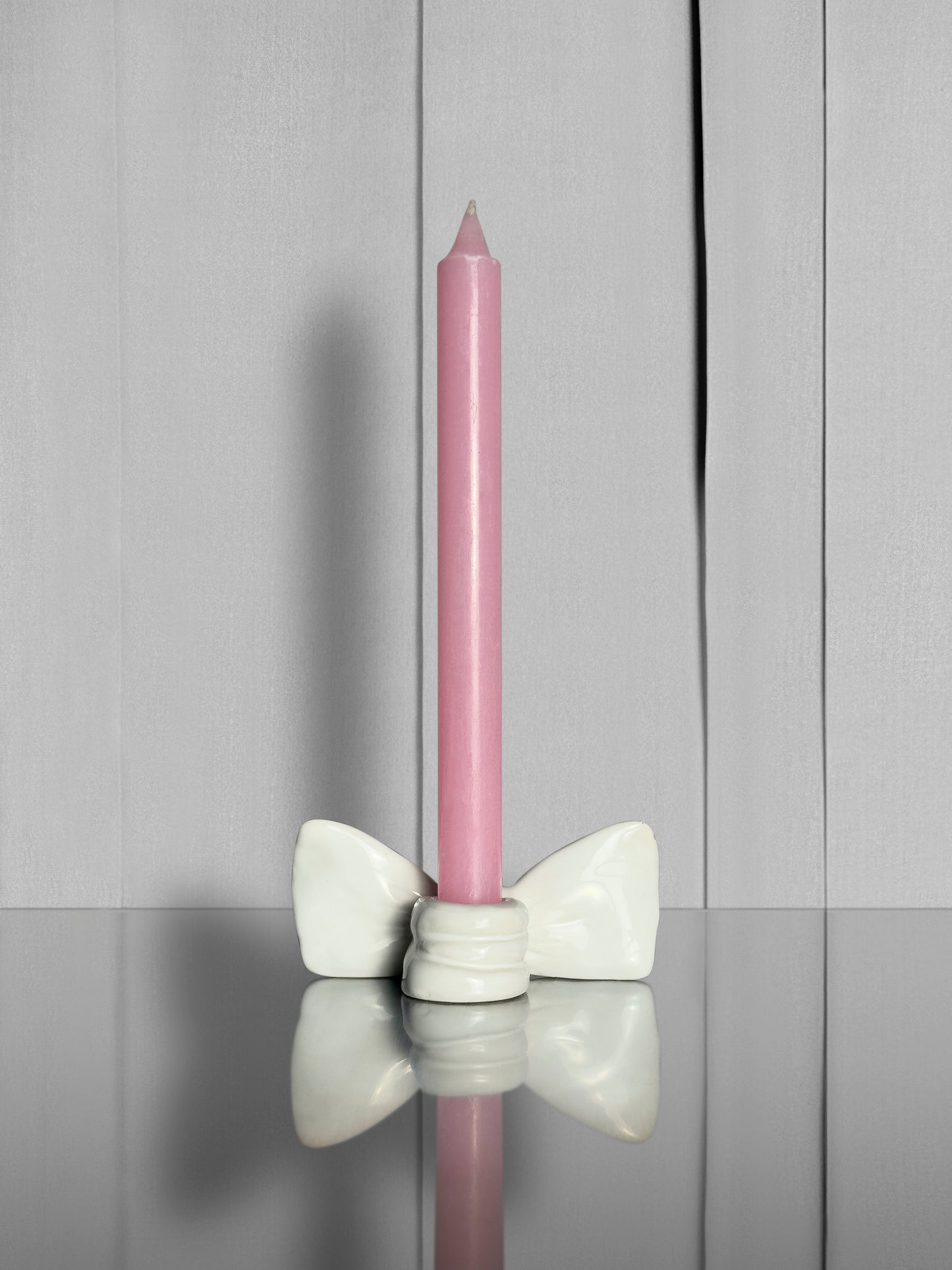 White ceramic Bow