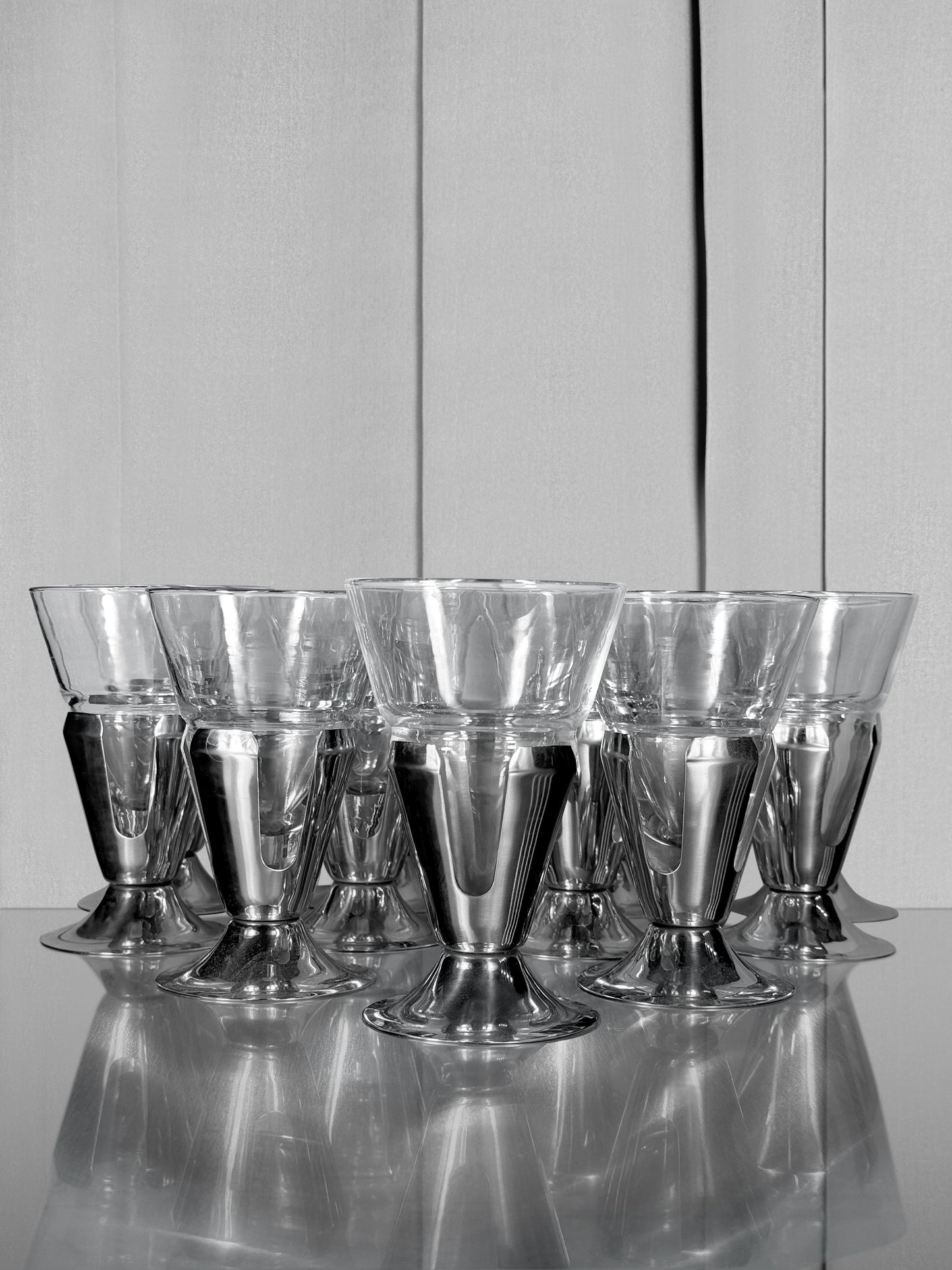 Wine glasses in Steel holders
