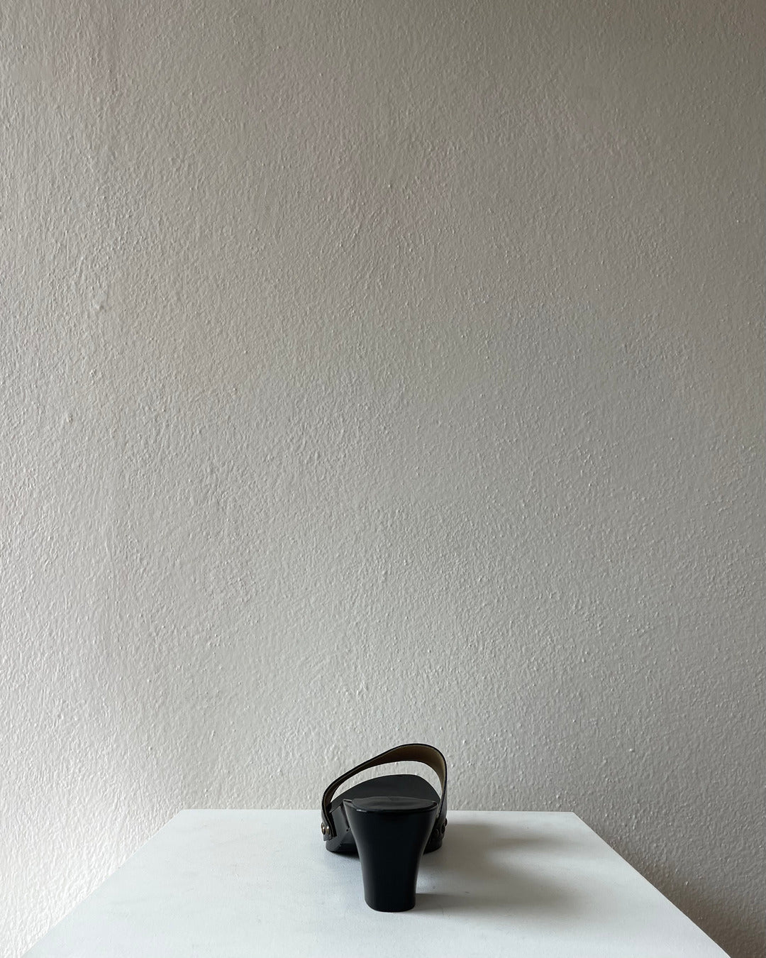 Yin Yang Clogs- 37