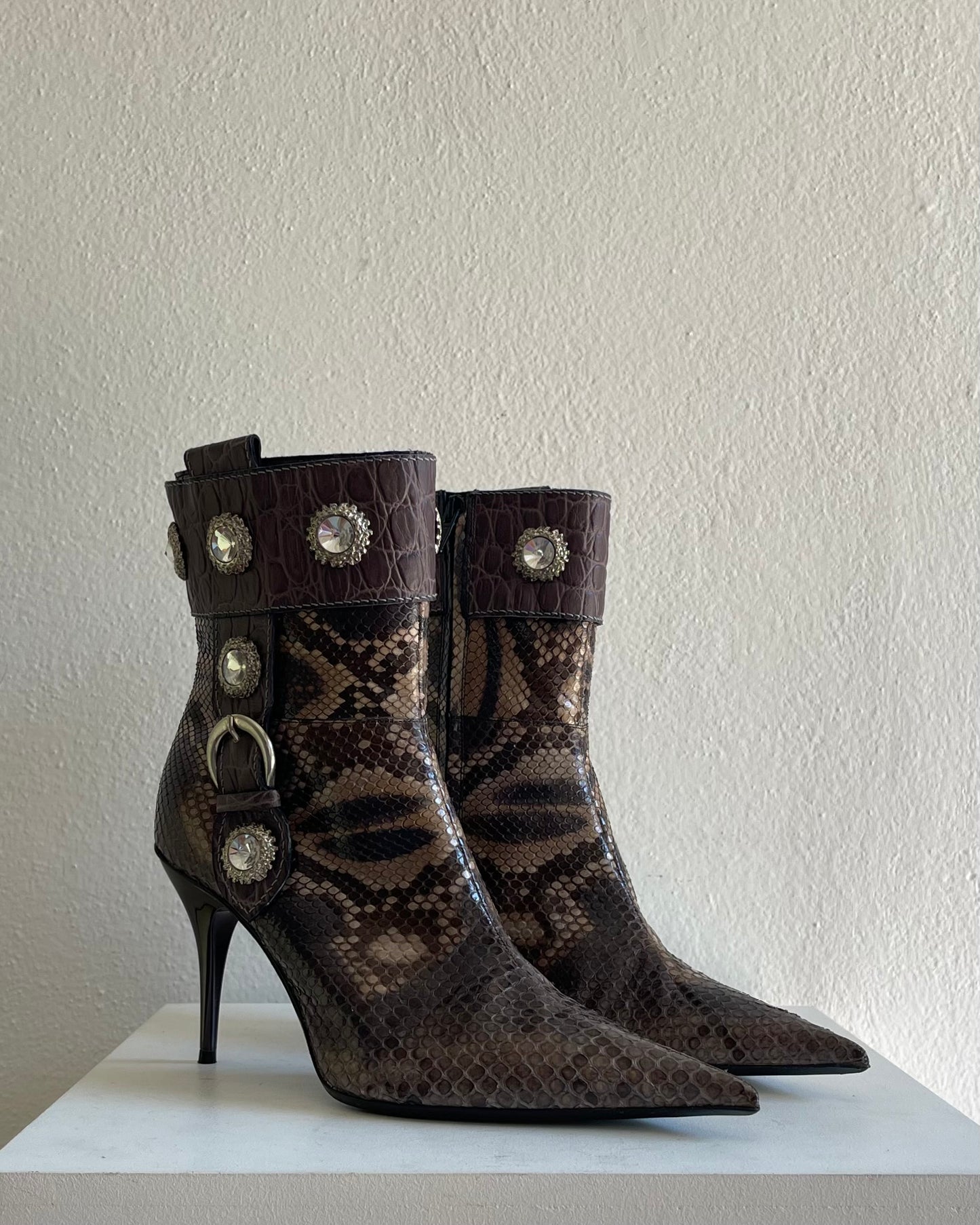 Piton & diamonds ankle boots - 39