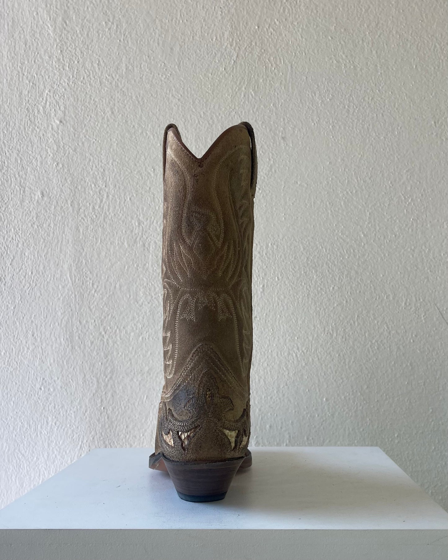 Sendra piton beige boots