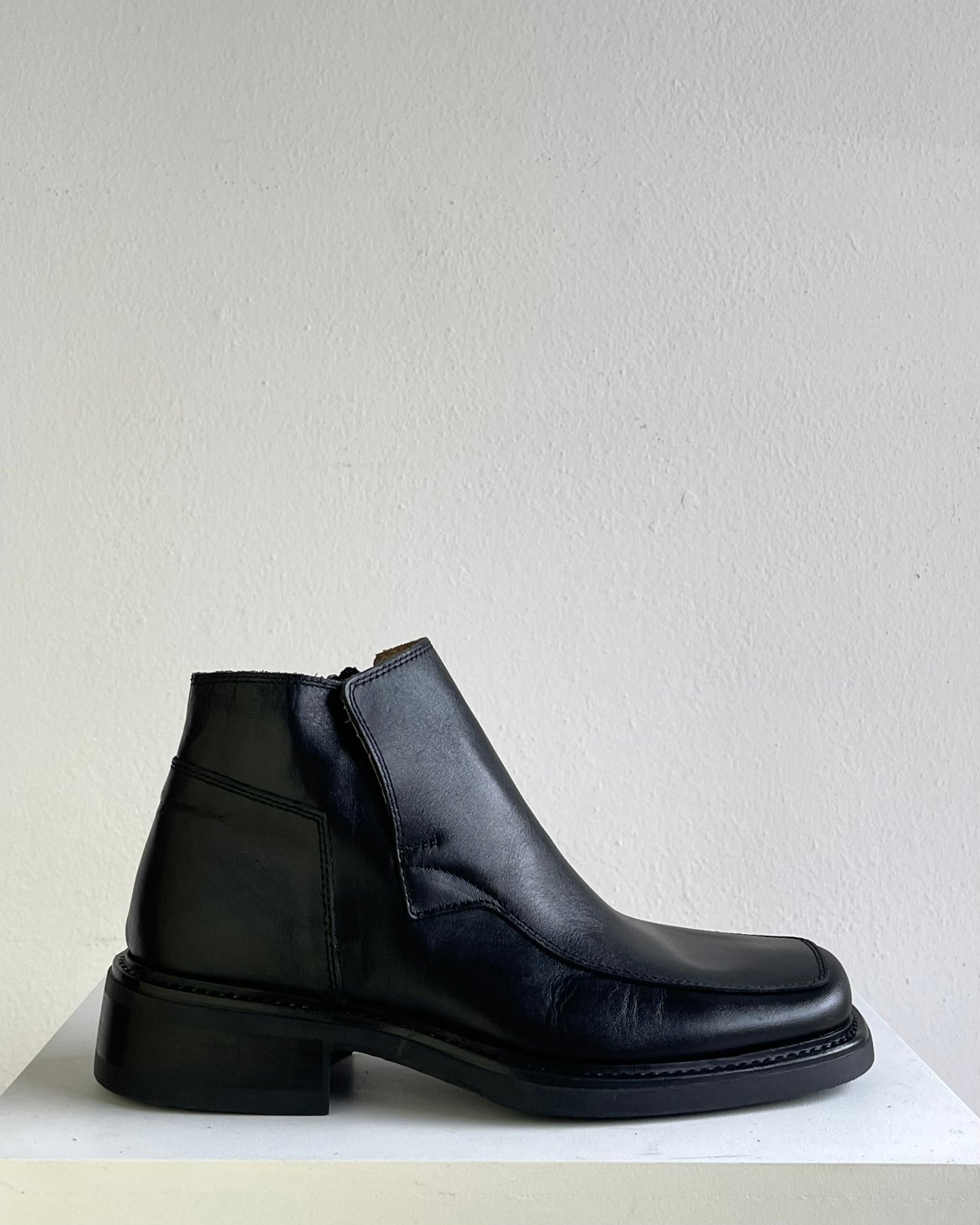 Black ankle boots - 40