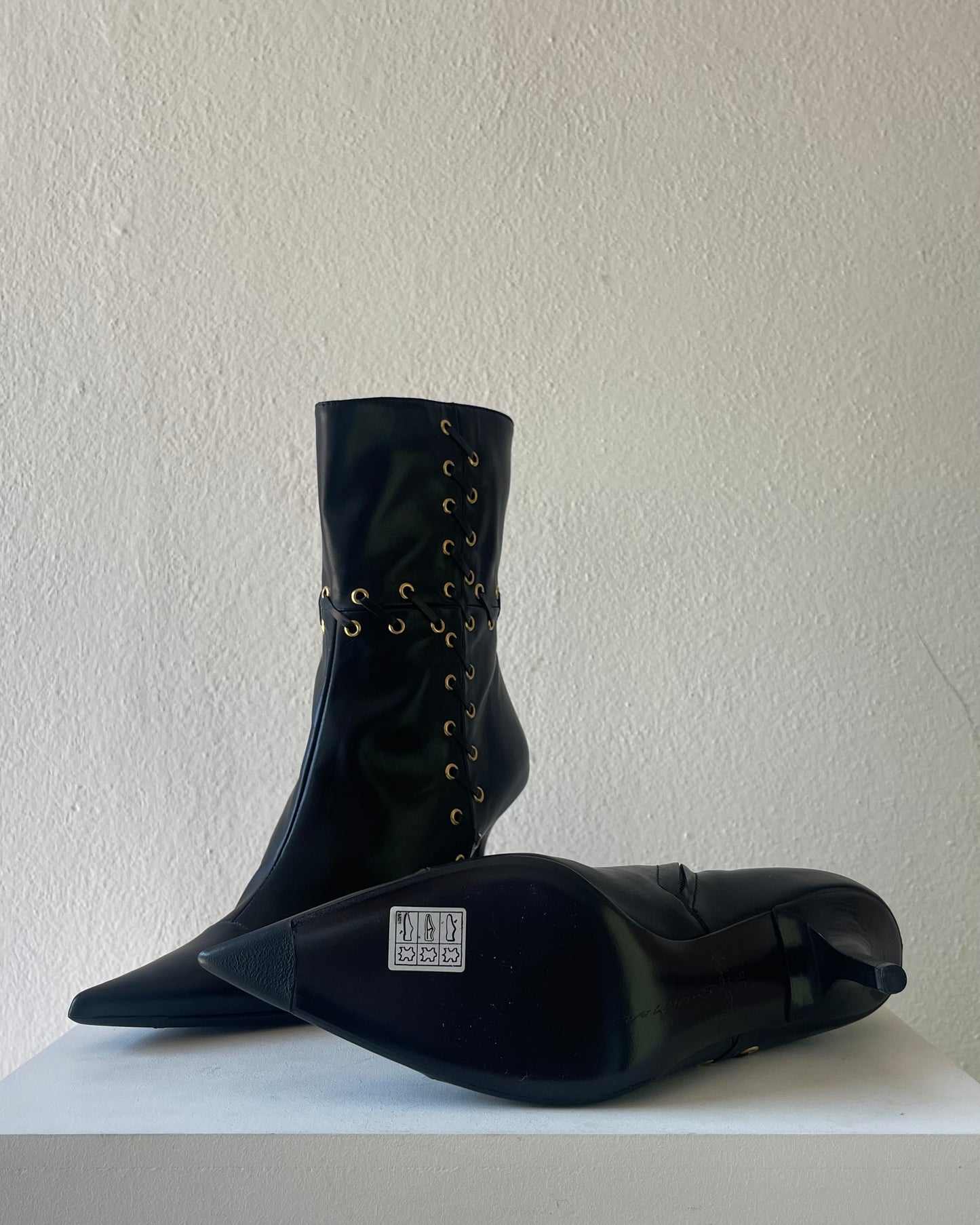 Ankle gold stud black boots - 38