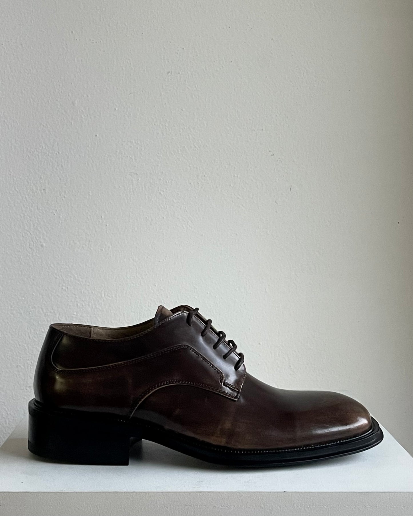 Boy brown shoes