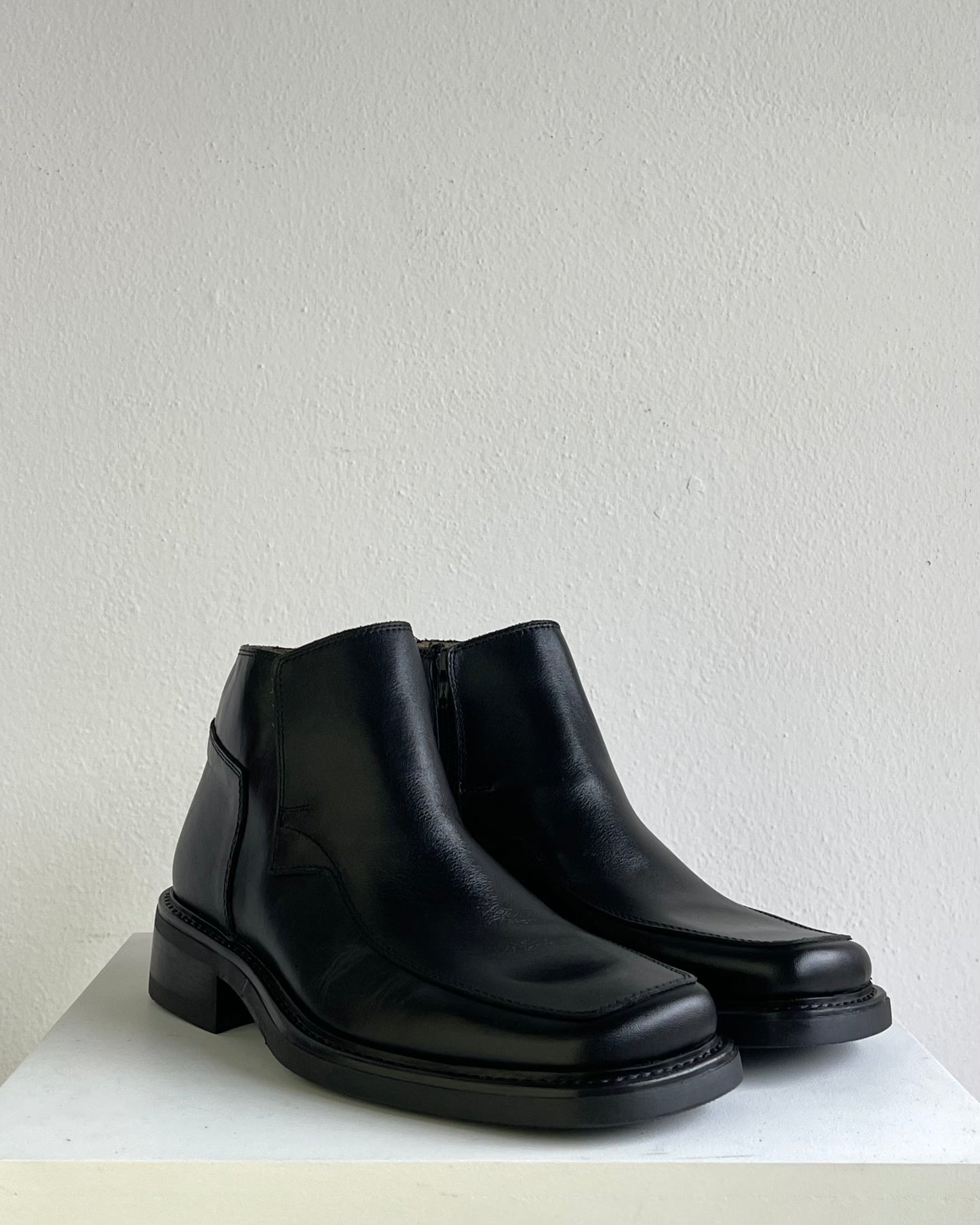 Black ankle boots - 40