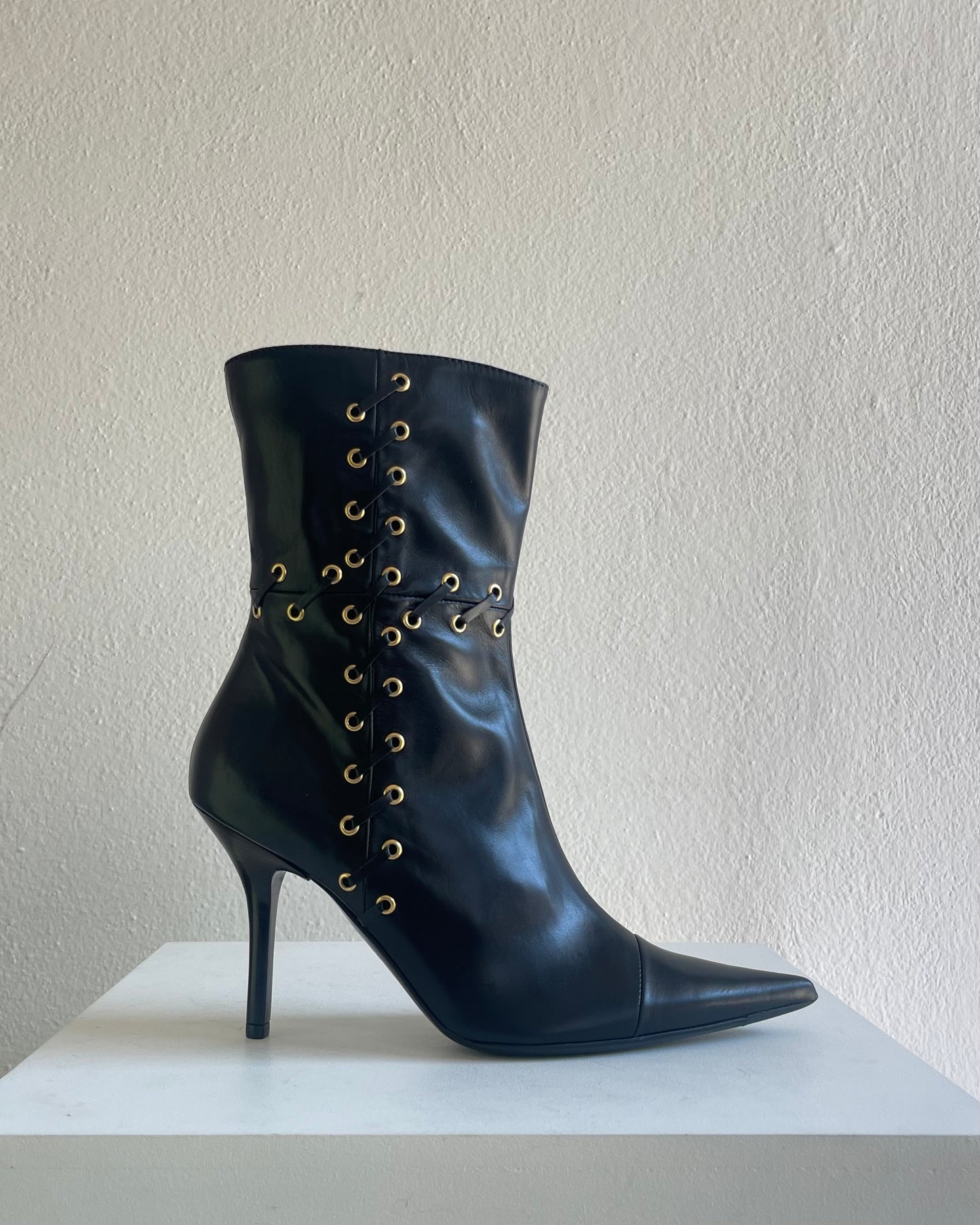 Ankle gold stud black boots - 38