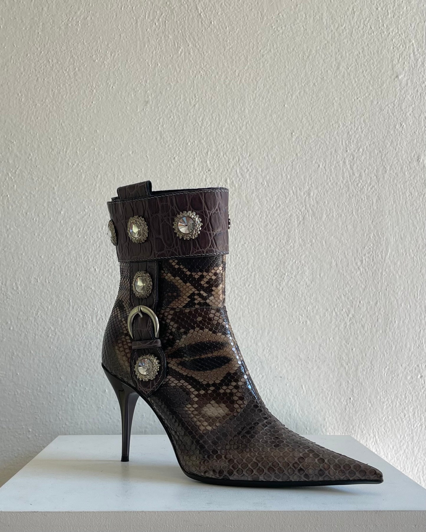 Piton & diamonds ankle boots - 39