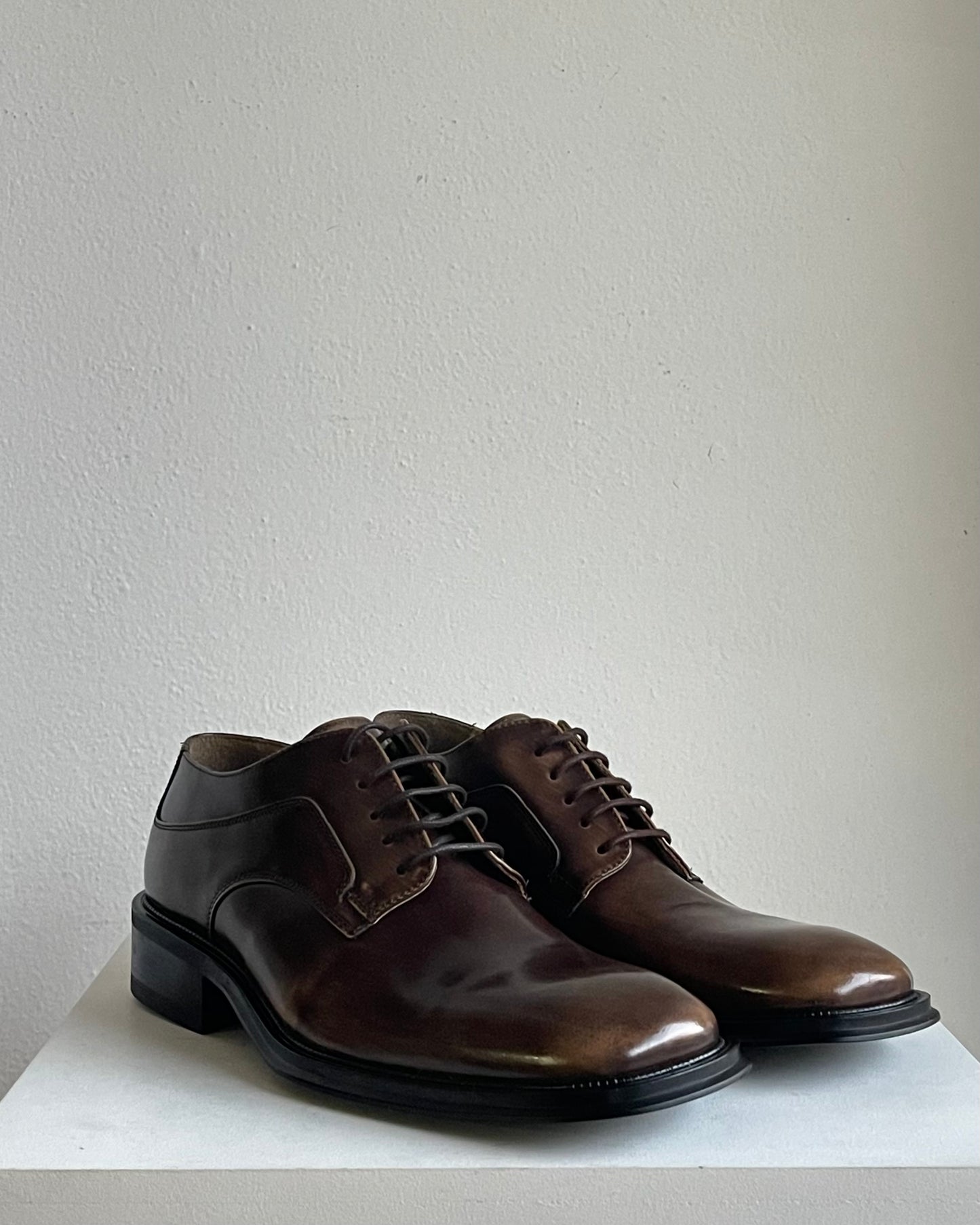 Boy brown shoes