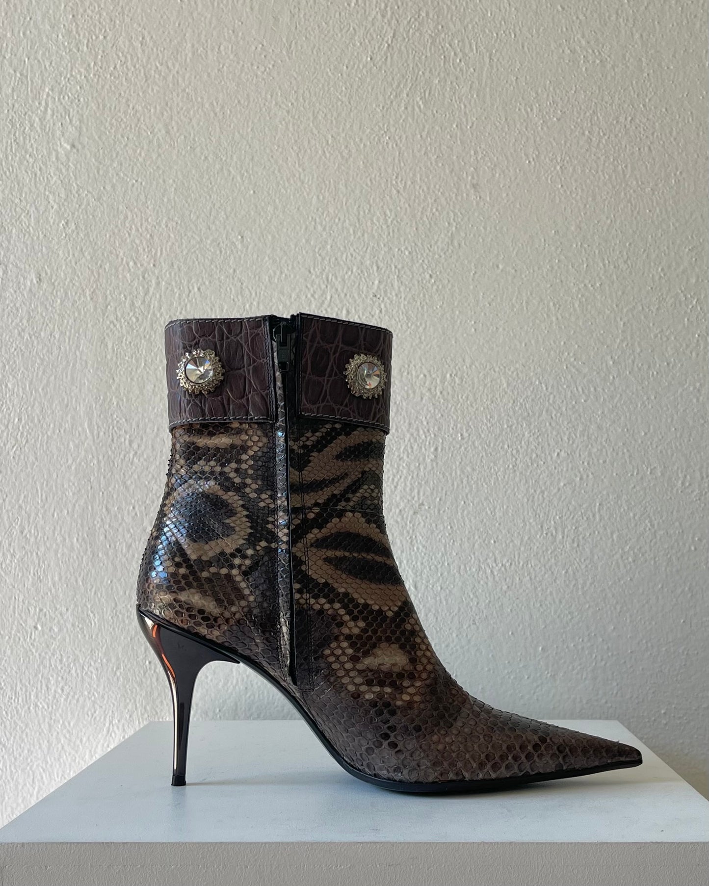 Piton & diamonds ankle boots - 39