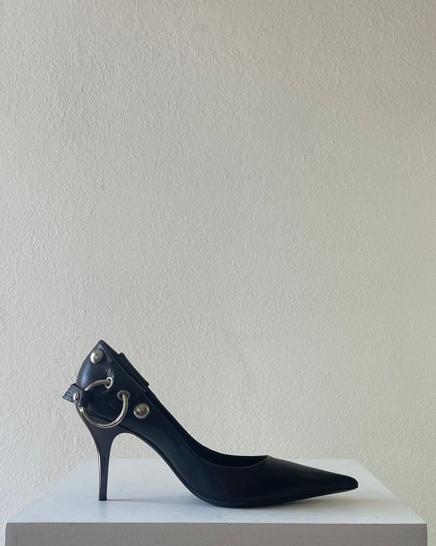 Piercing shoes high heels - 37