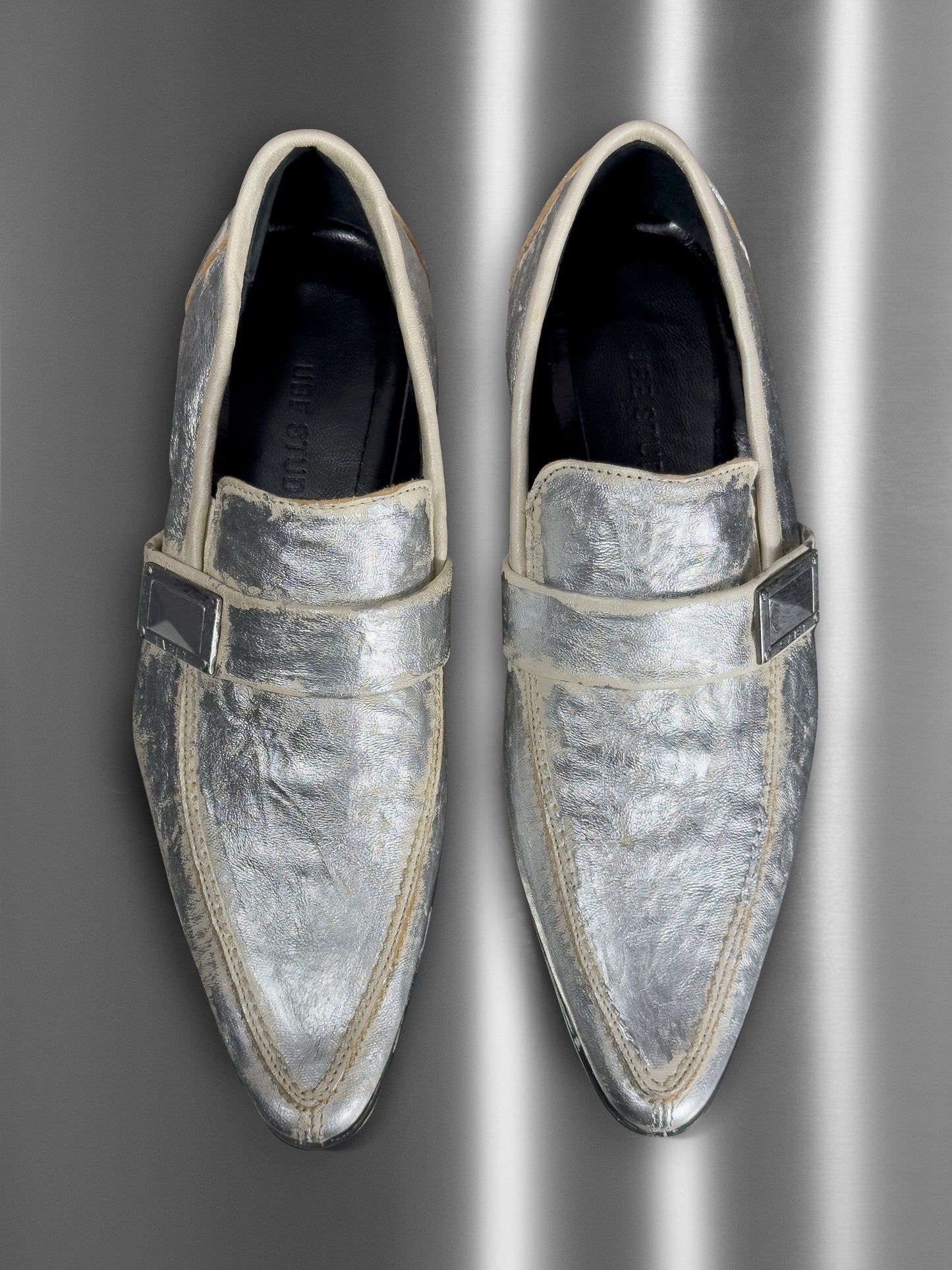 Pointed Loafer – Brushed Silver