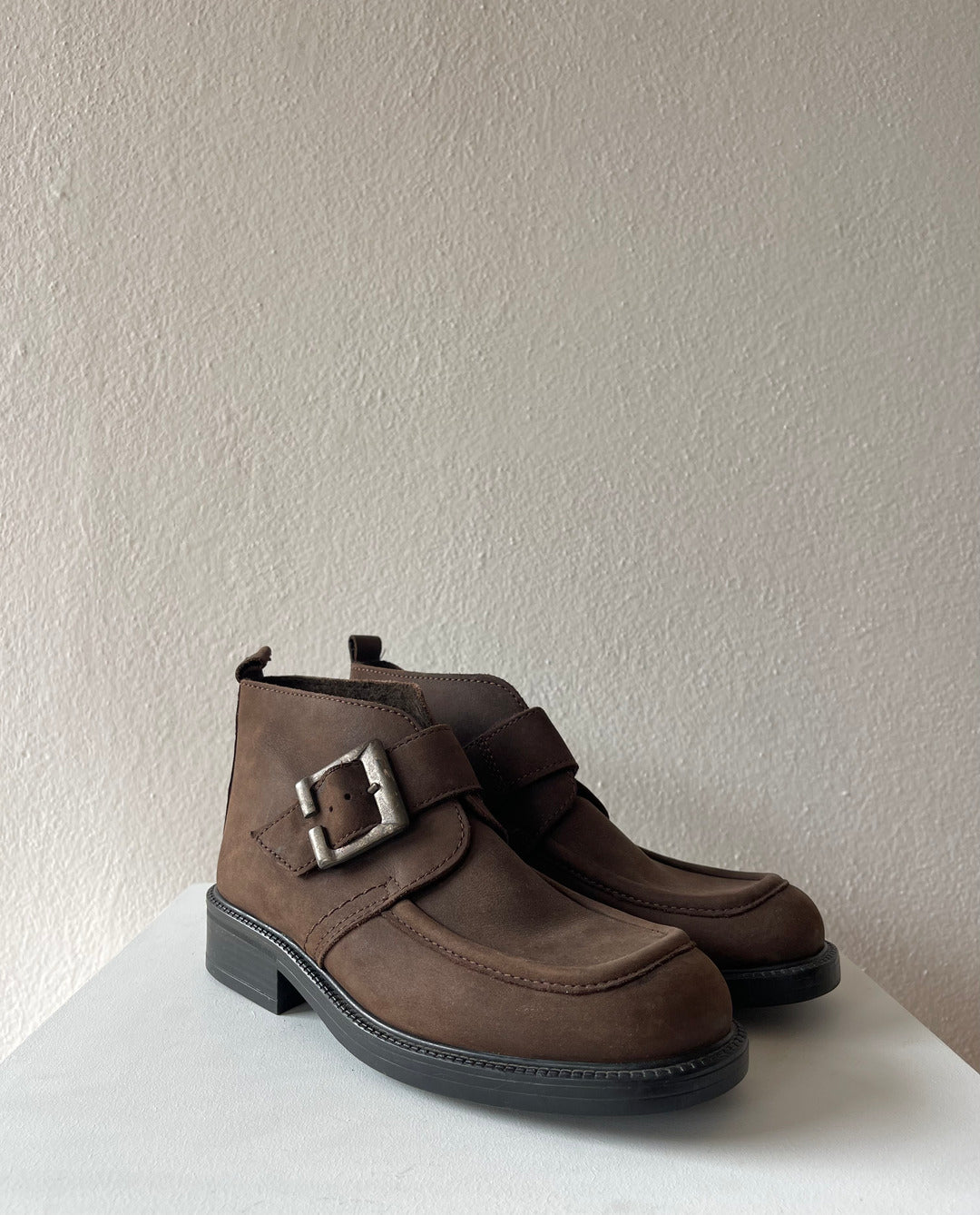 Brown boots with buckle - 36