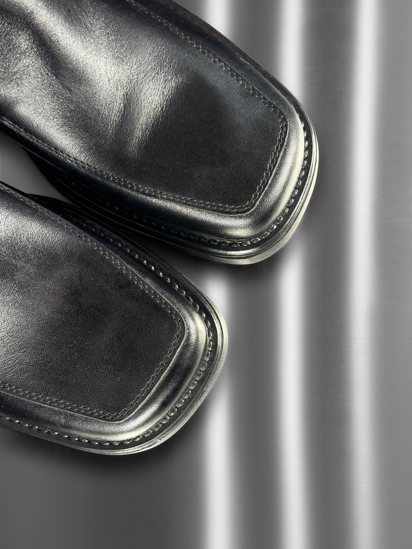 Loafer Boots with Zip